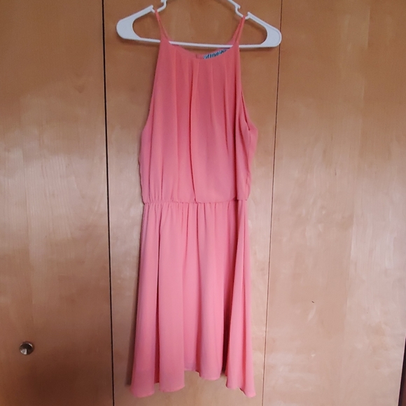 Dress - Picture 1 of 3